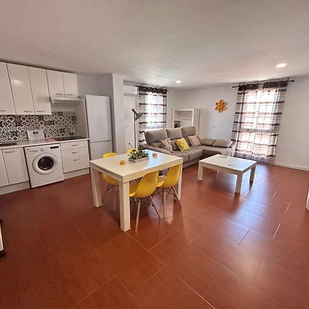 Apartamentos Empul " Tunidos House " Барбате Екстер'єр фото