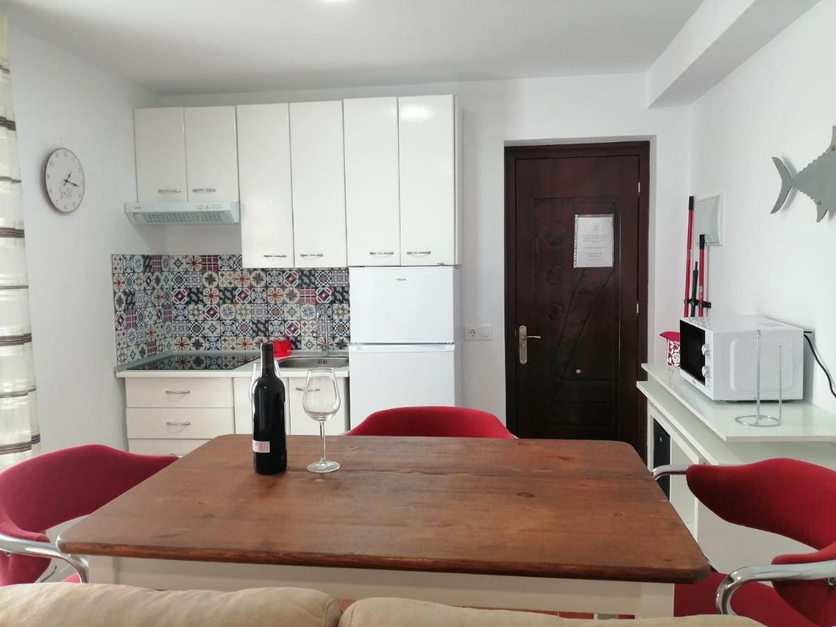 Apartamentos Empul " Tunidos House " Барбате Екстер'єр фото